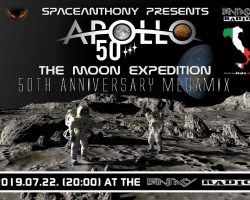 SpaceAnthony  presented –   The Moon Expedition –                           SpaceSynth  MegaMix